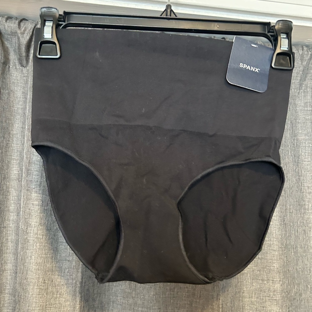 Spanx High-Waisted Brief Eco pure Shapewear in Very Black L